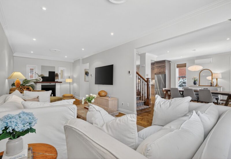 143 Av. Strathearn N.  Montréal-Ouest (Montréal)