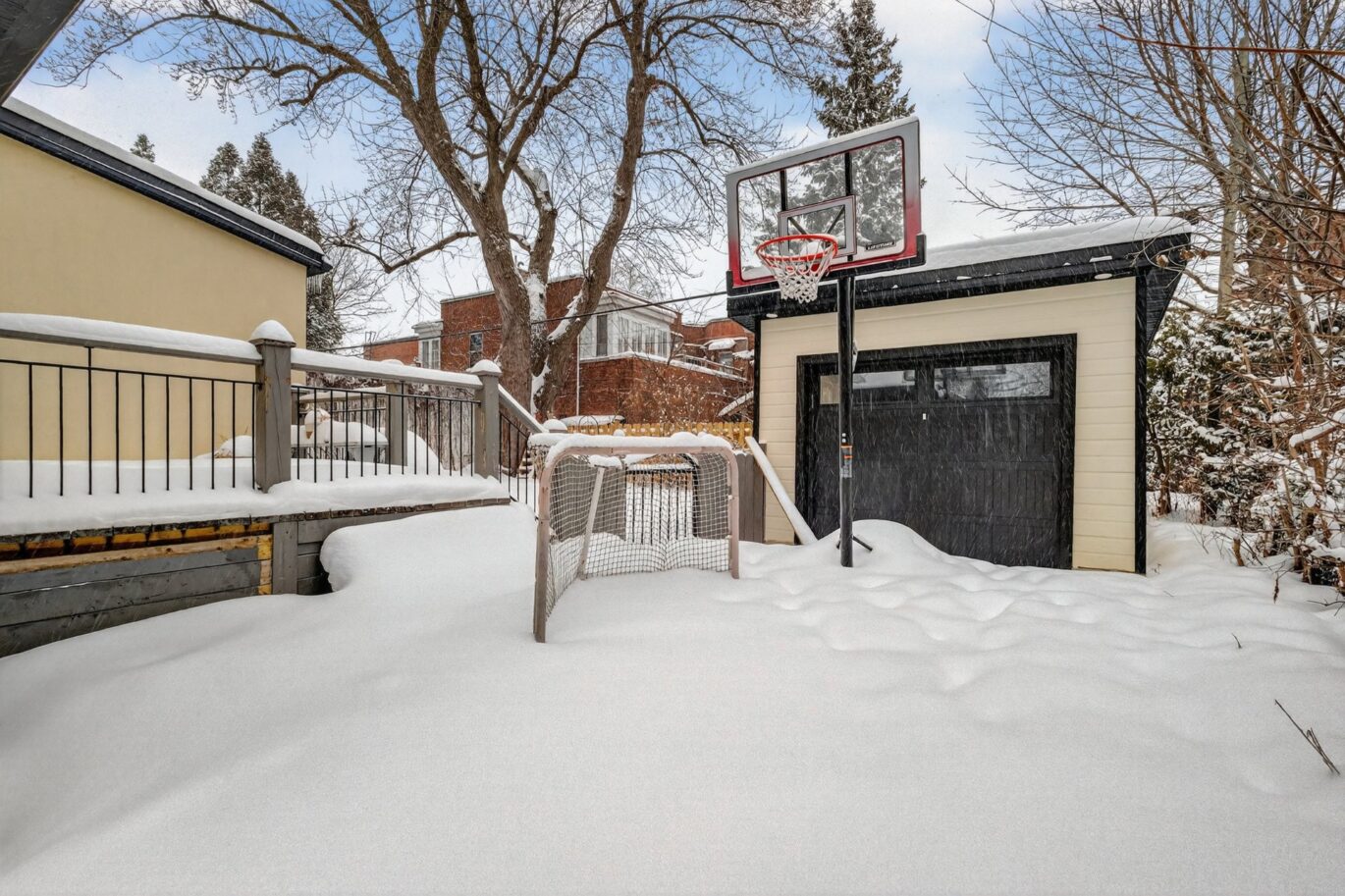 143 Av. Strathearn N.  Montréal-Ouest (Montréal)