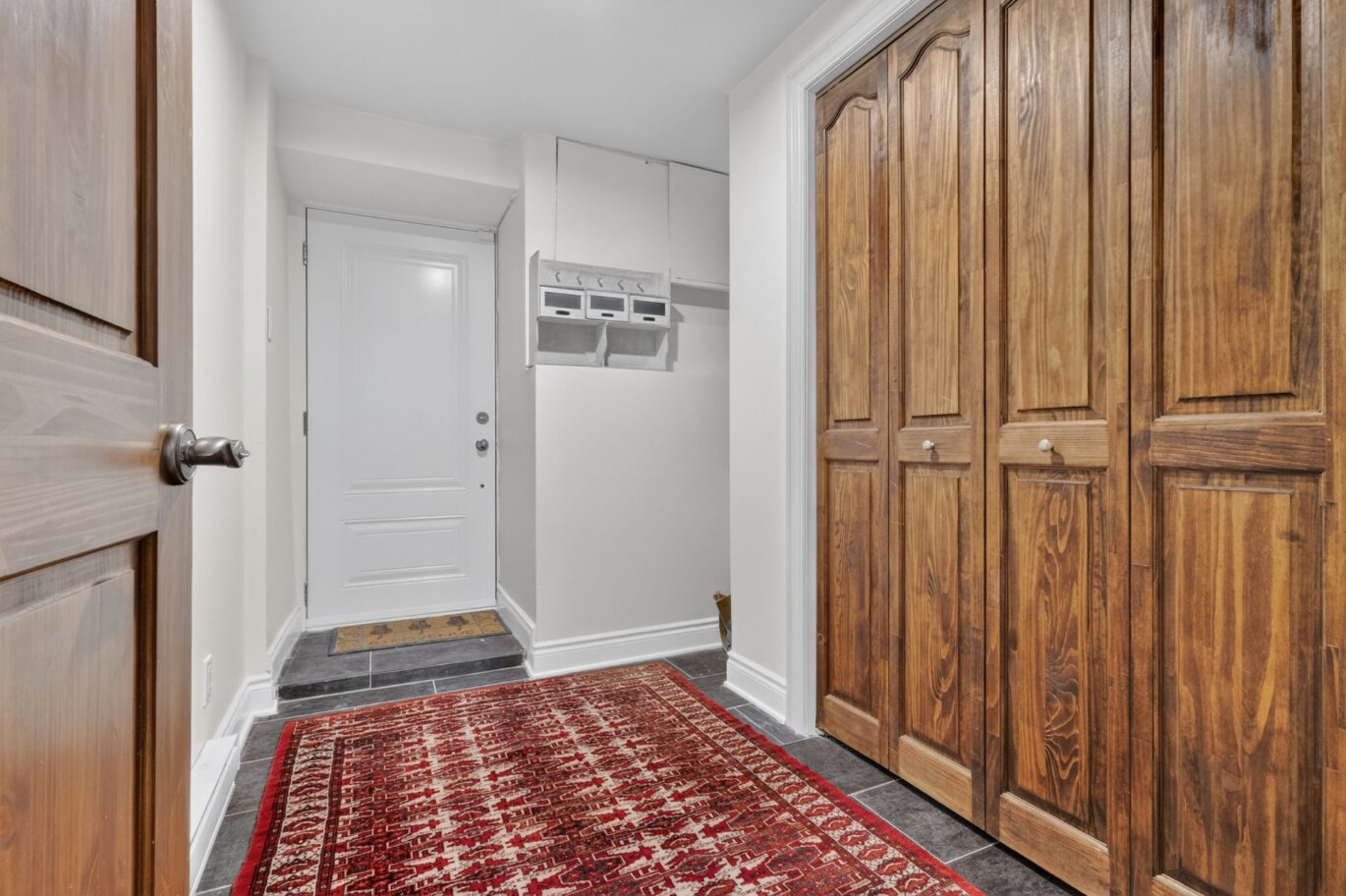 143 Av. Strathearn N.  Montréal-Ouest (Montréal)