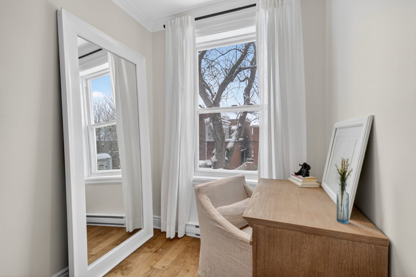 143 Av. Strathearn N.  Montréal-Ouest (Montréal)