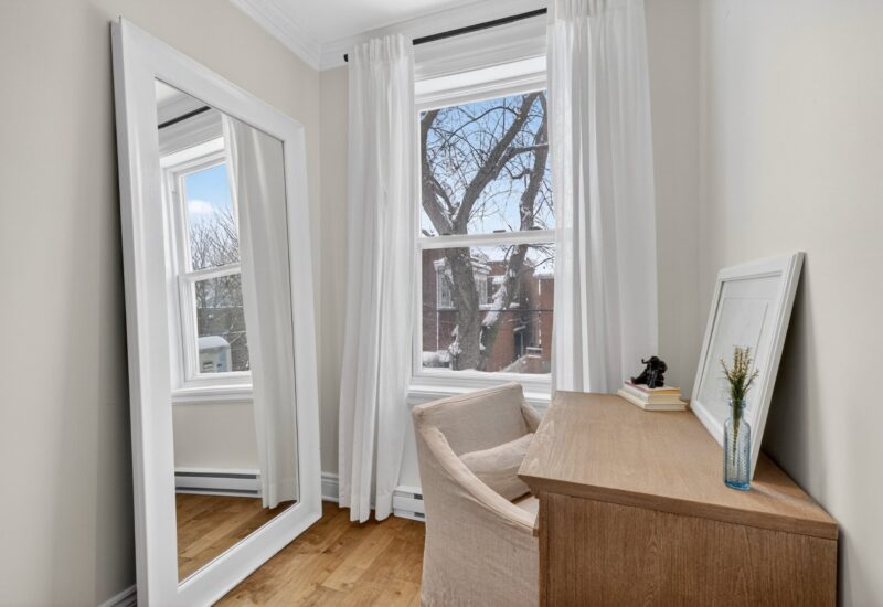 143 Av. Strathearn N.  Montréal-Ouest (Montréal)