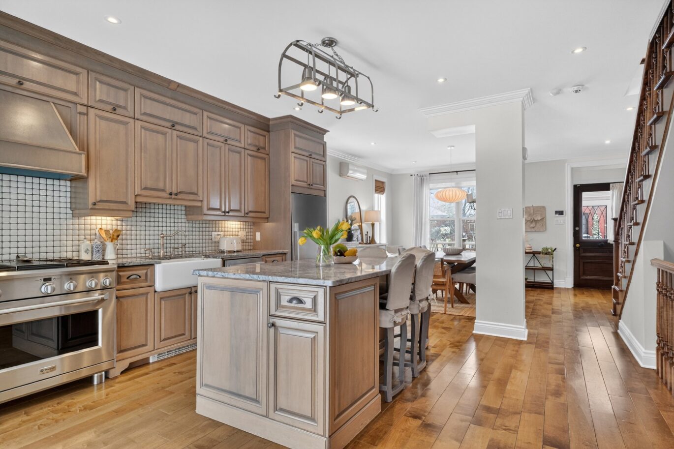 143 Av. Strathearn N.  Montréal-Ouest (Montréal)