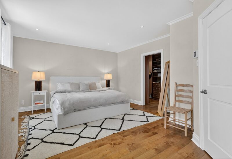 143 Av. Strathearn N.  Montréal-Ouest (Montréal)