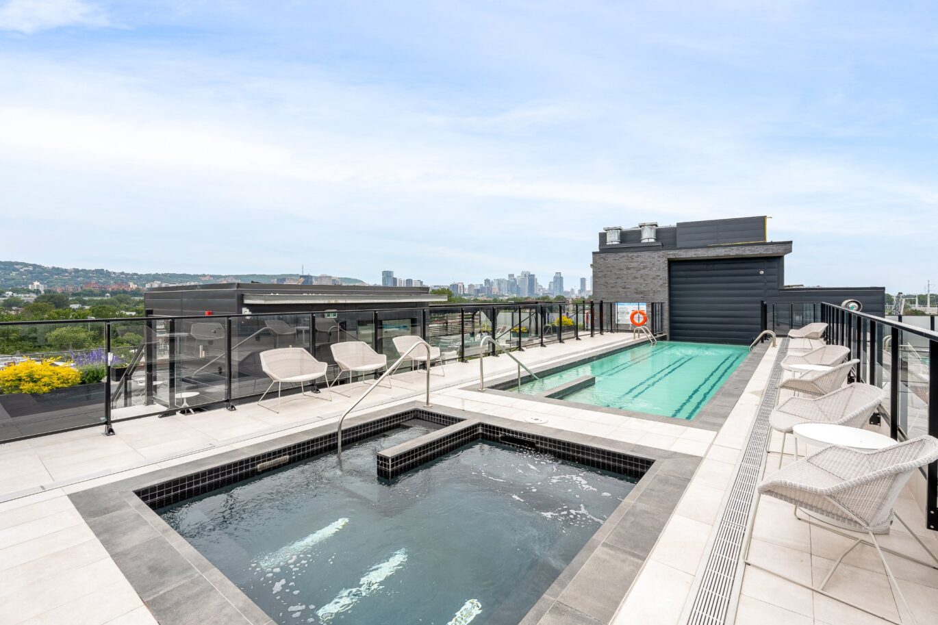 42 Rue du Square-Sir-George-Étienne-Cartier #603  Montréal (Le Sud-Ouest) (Montréal)