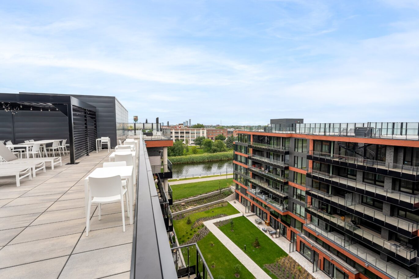 42 Rue du Square-Sir-George-Étienne-Cartier #603  Montréal (Le Sud-Ouest) (Montréal)