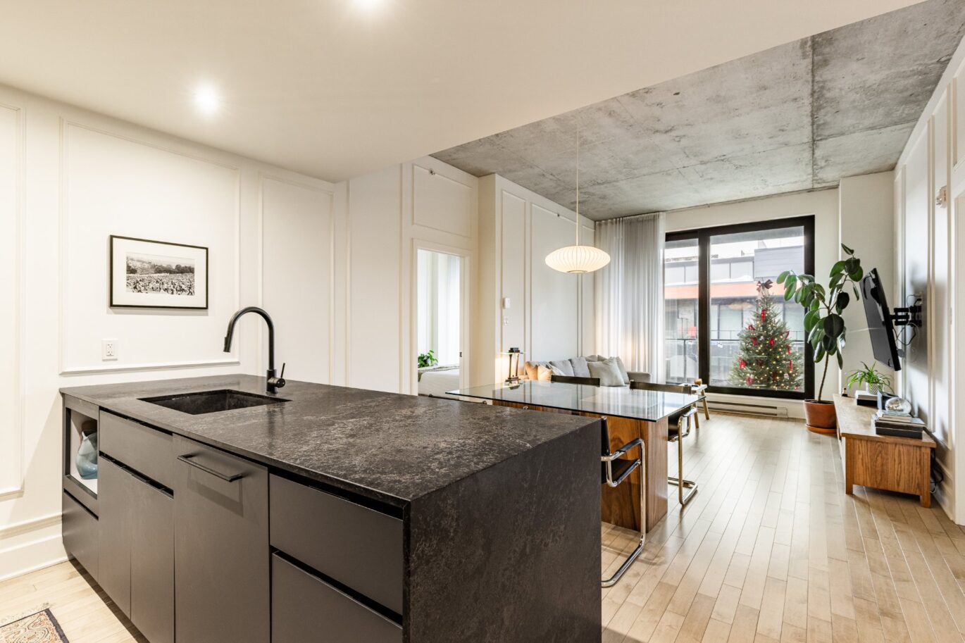 42 Rue du Square-Sir-George-Étienne-Cartier #603  Montréal (Le Sud-Ouest) (Montréal)