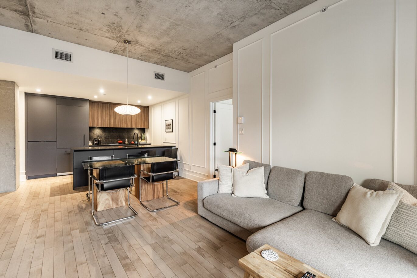 42 Rue du Square-Sir-George-Étienne-Cartier #603  Montréal (Le Sud-Ouest) (Montréal)