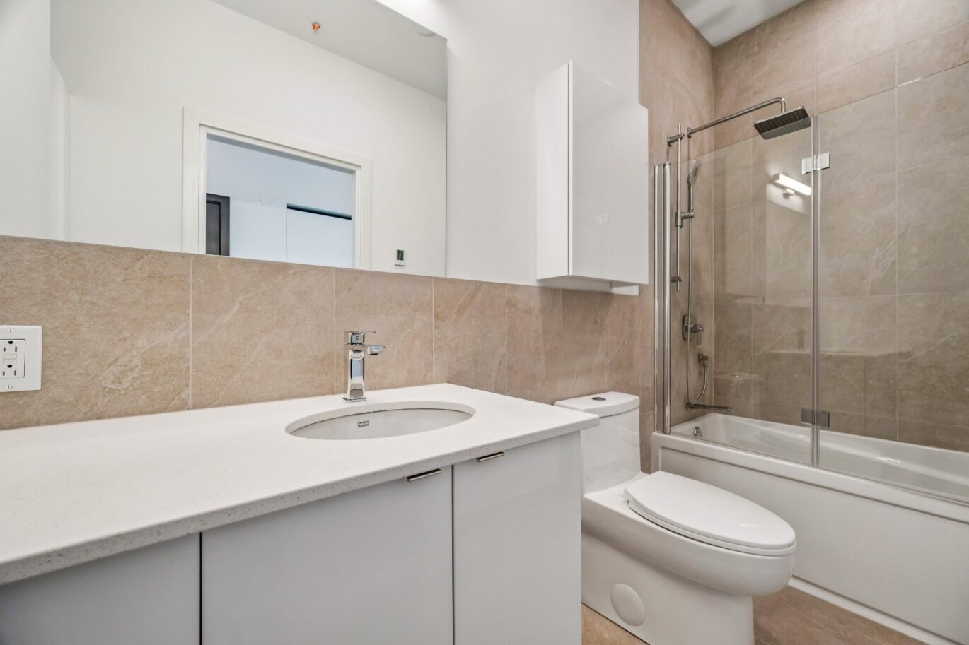 285 Av. Laurier E. #101  Montréal (Le Plateau-Mont-Royal) (Montréal)