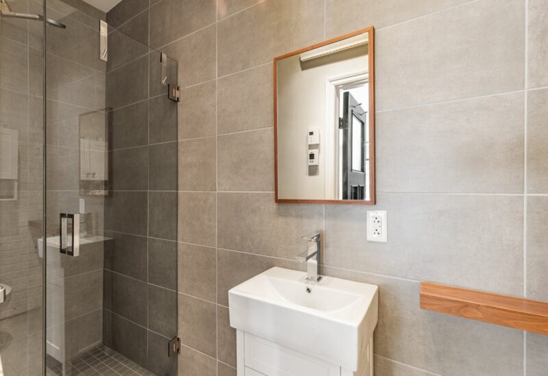 354 Av. de Dulwich  Saint-Lambert (Montérégie)