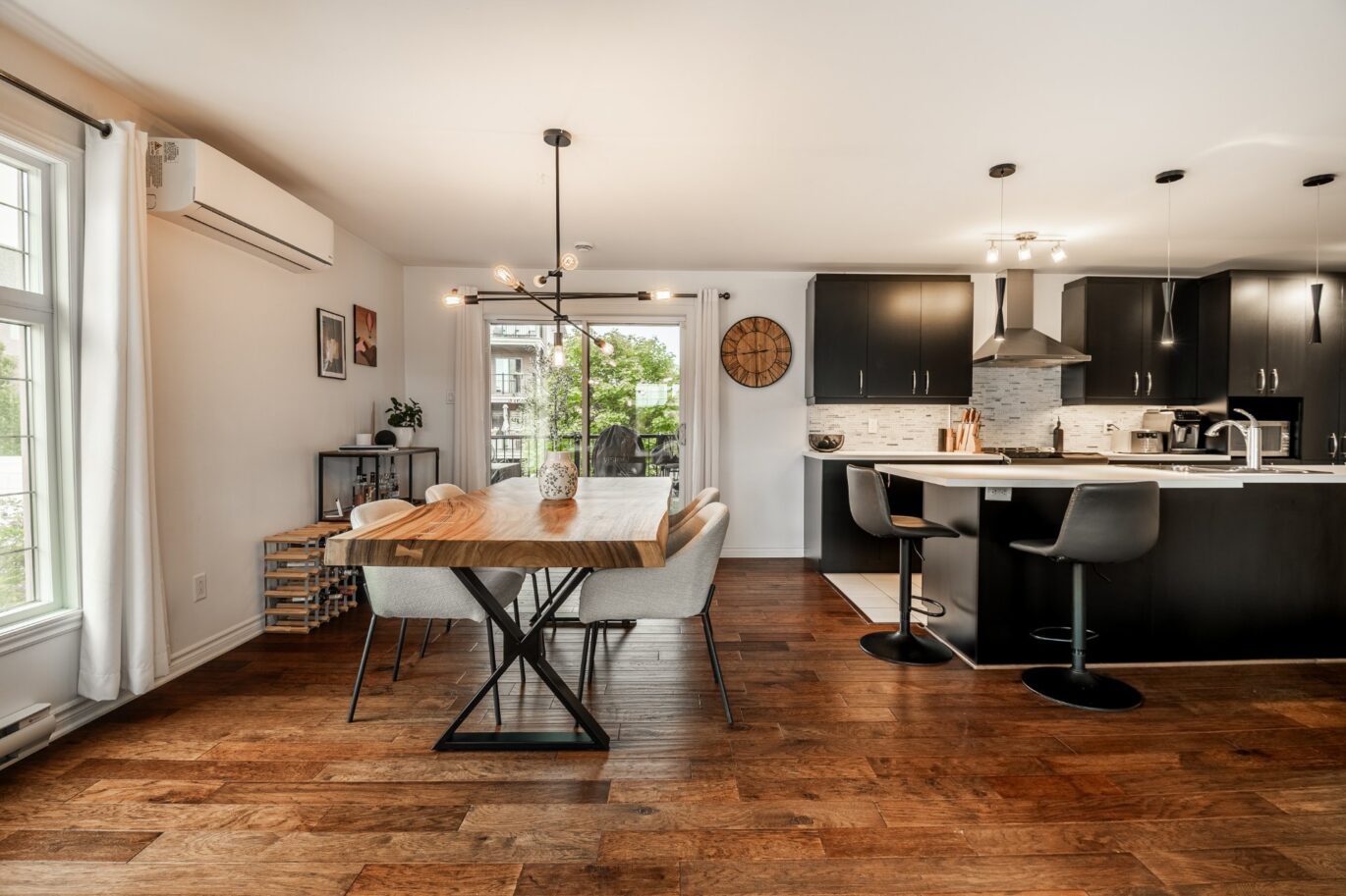 8045 Rue de Londres #3  Brossard (Montérégie)