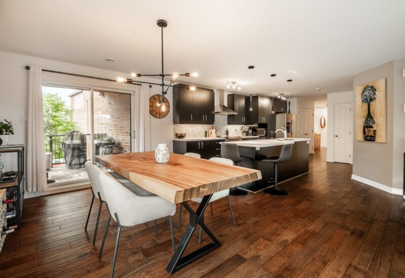 8045 Rue de Londres #3  Brossard (Montérégie)