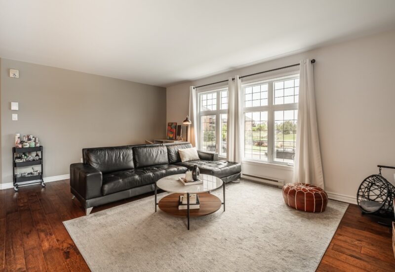 8045 Rue de Londres #3  Brossard (Montérégie)