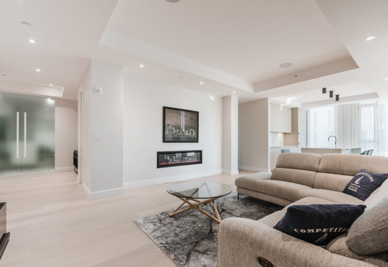 1000 Rue les Érables #305  Laval (Laval-sur-le-Lac) (Laval)