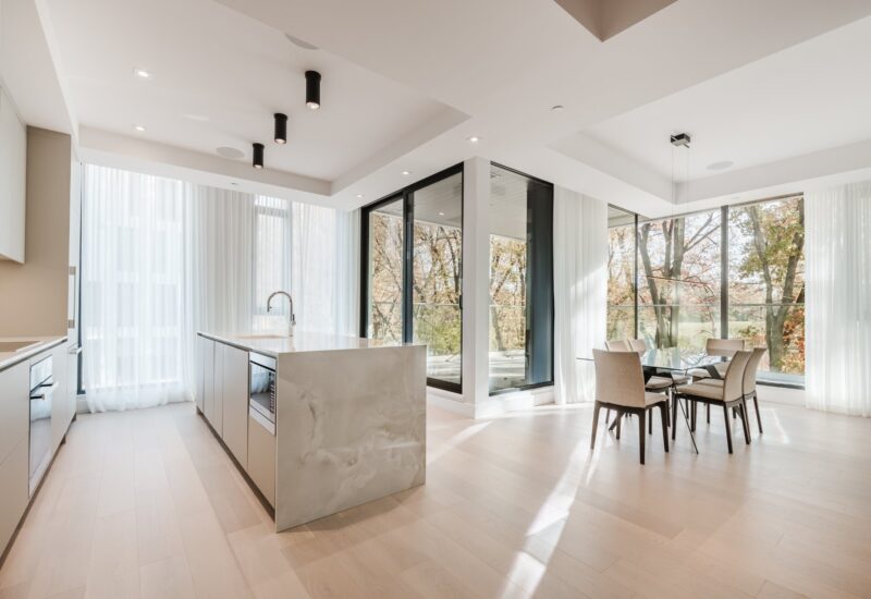 1000 Rue les Érables #305  Laval (Laval-sur-le-Lac) (Laval)