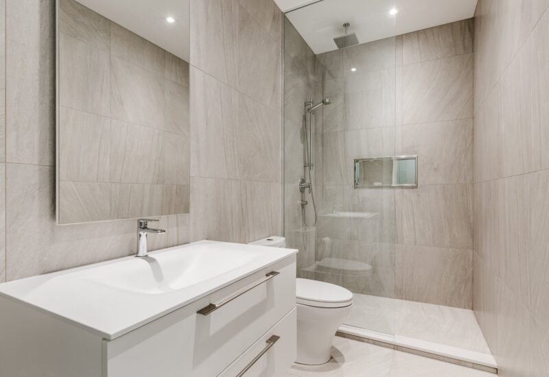 1000 Rue les Érables #305  Laval (Laval-sur-le-Lac) (Laval)