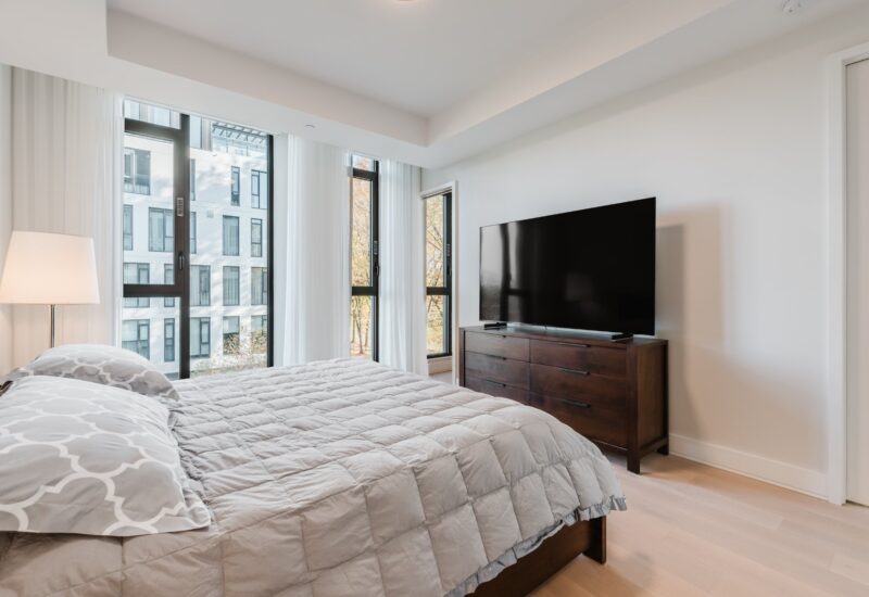 1000 Rue les Érables #305  Laval (Laval-sur-le-Lac) (Laval)