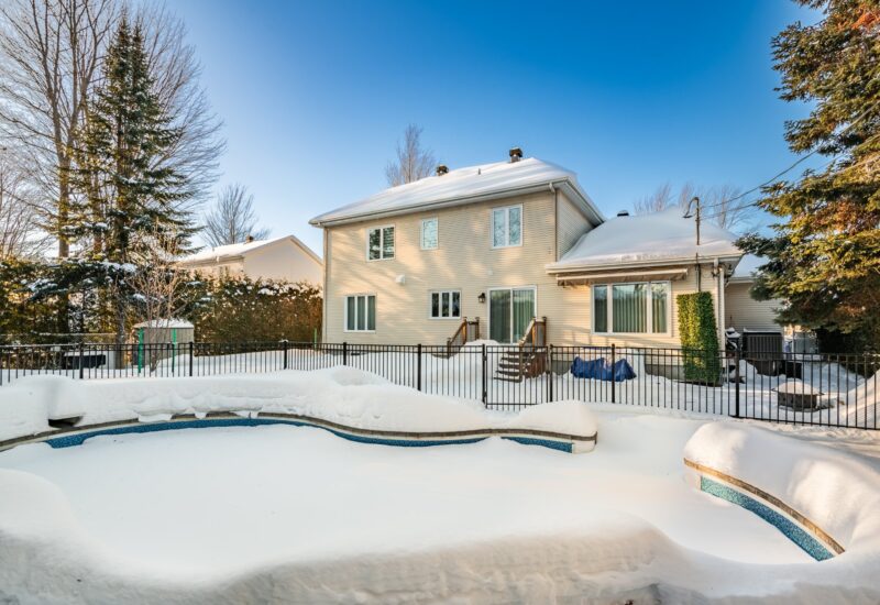 19 Rue des Souverains  Blainville (Laurentides)