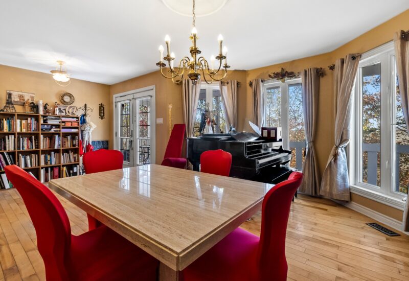 340 Ch. de Chertsey  Sainte-Marguerite-du-Lac-Masson (Laurentides)