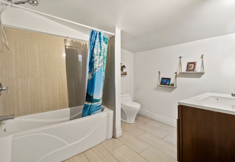 340 Ch. de Chertsey  Sainte-Marguerite-du-Lac-Masson (Laurentides)