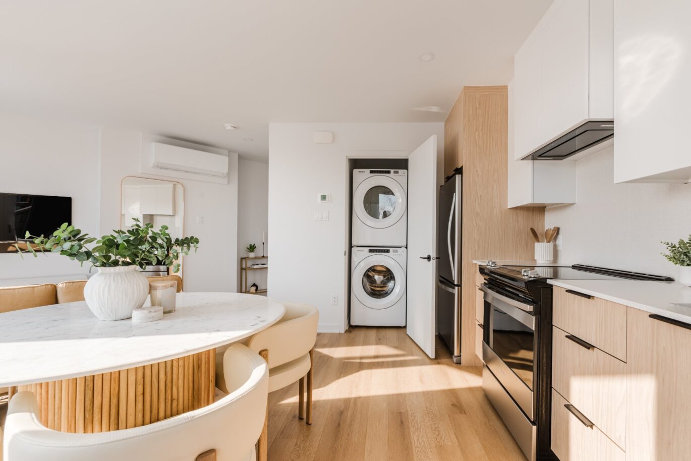 6773 Boul. De La Vérendrye #107  Montréal (Le Sud-Ouest) (Montréal)