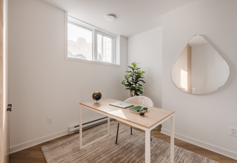 6773 Boul. De La Vérendrye #107  Montréal (Le Sud-Ouest) (Montréal)