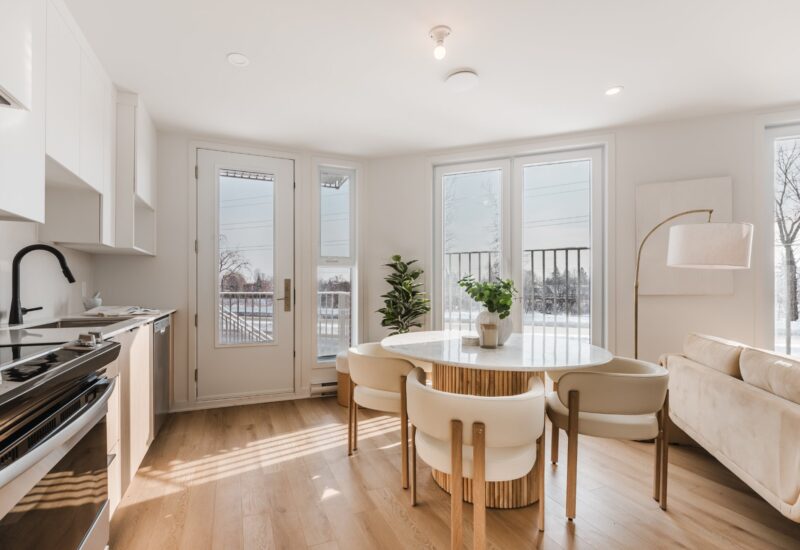 6773 Boul. De La Vérendrye #107  Montréal (Le Sud-Ouest) (Montréal)