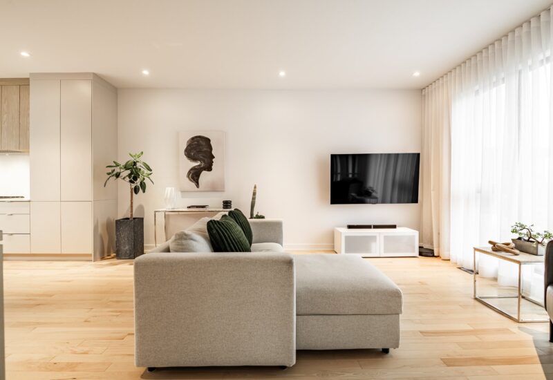 747 Rue Isola-Comtois  Sainte-Julie (Montérégie)