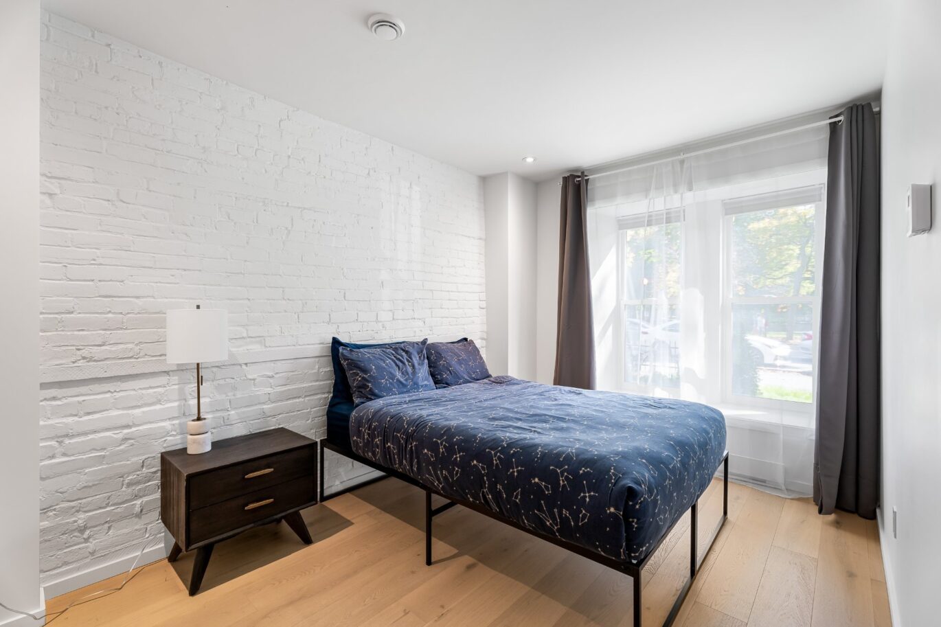 1285 Rue Rachel E.  Montréal (Le Plateau-Mont-Royal) (Montréal)