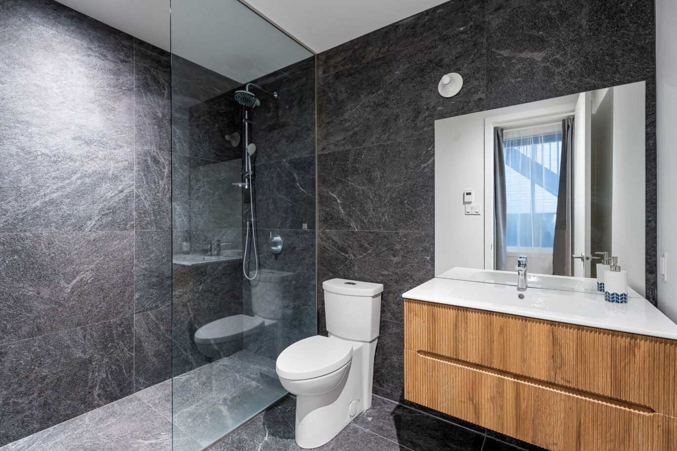 1285 Rue Rachel E.  Montréal (Le Plateau-Mont-Royal) (Montréal)