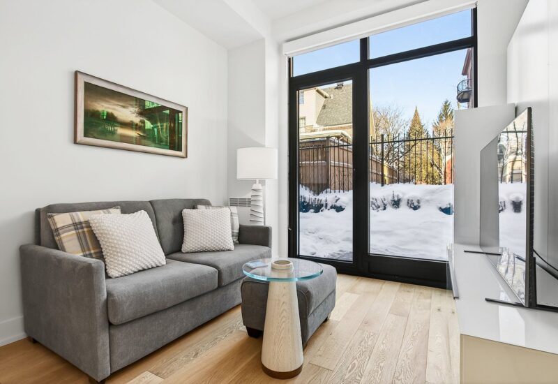 45 Av. Westminster S. #105  Montréal-Ouest (Montréal)