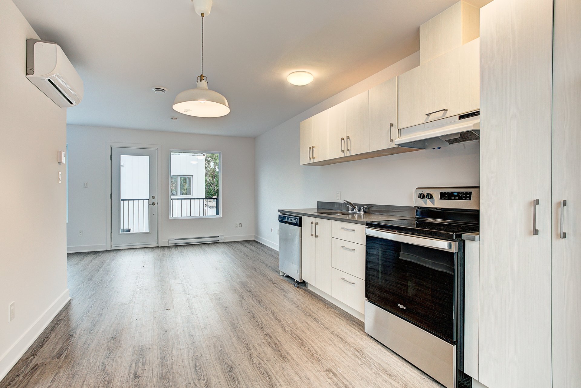 Affitto Appartamento | Montréal (Le Sud-Ouest) - picture 1