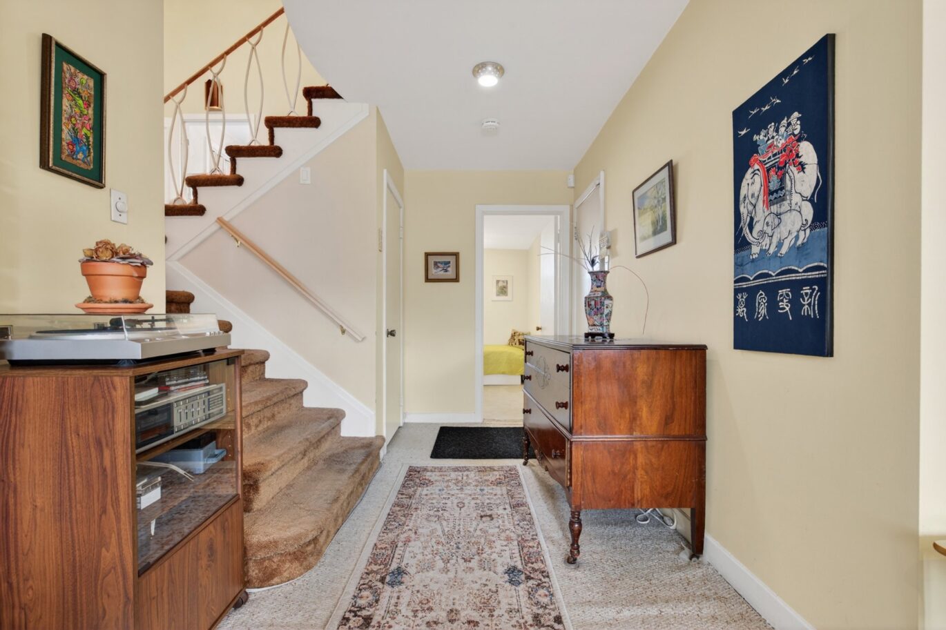 5608 Av. Alpine  Côte-Saint-Luc (Montréal)