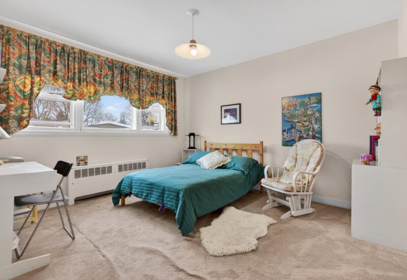 5608 Av. Alpine  Côte-Saint-Luc (Montréal)