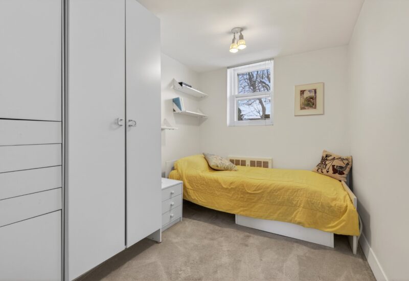 5608 Av. Alpine  Côte-Saint-Luc (Montréal)