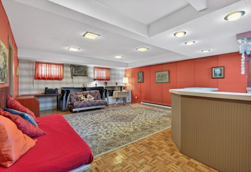 5608 Av. Alpine  Côte-Saint-Luc (Montréal)