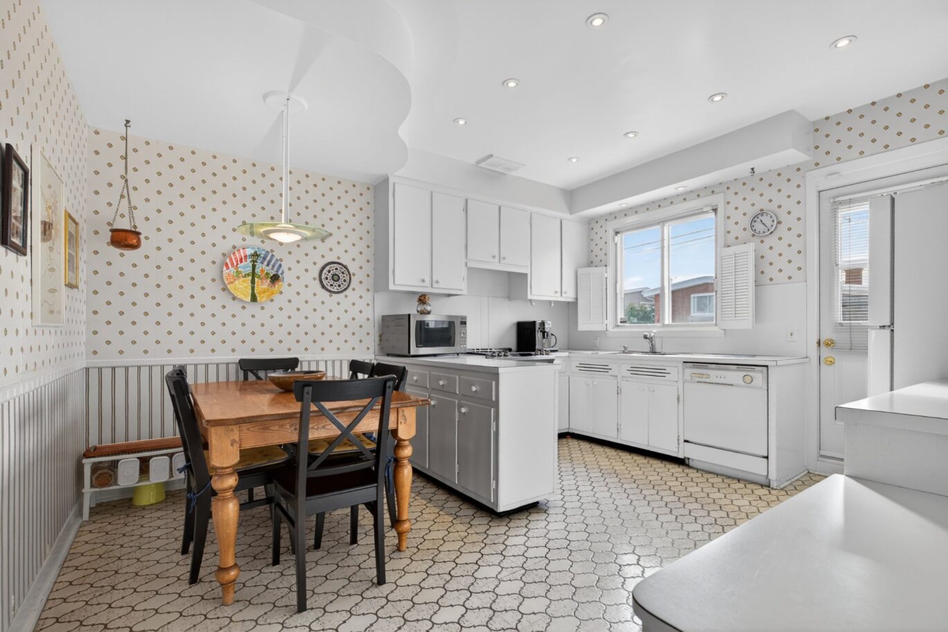 5608 Av. Alpine  Côte-Saint-Luc (Montréal)