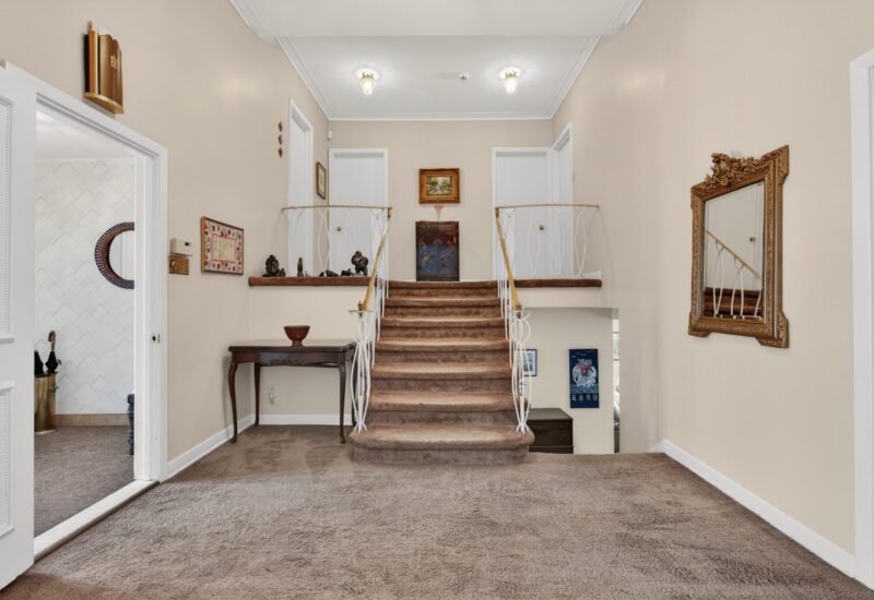 5608 Av. Alpine  Côte-Saint-Luc (Montréal)