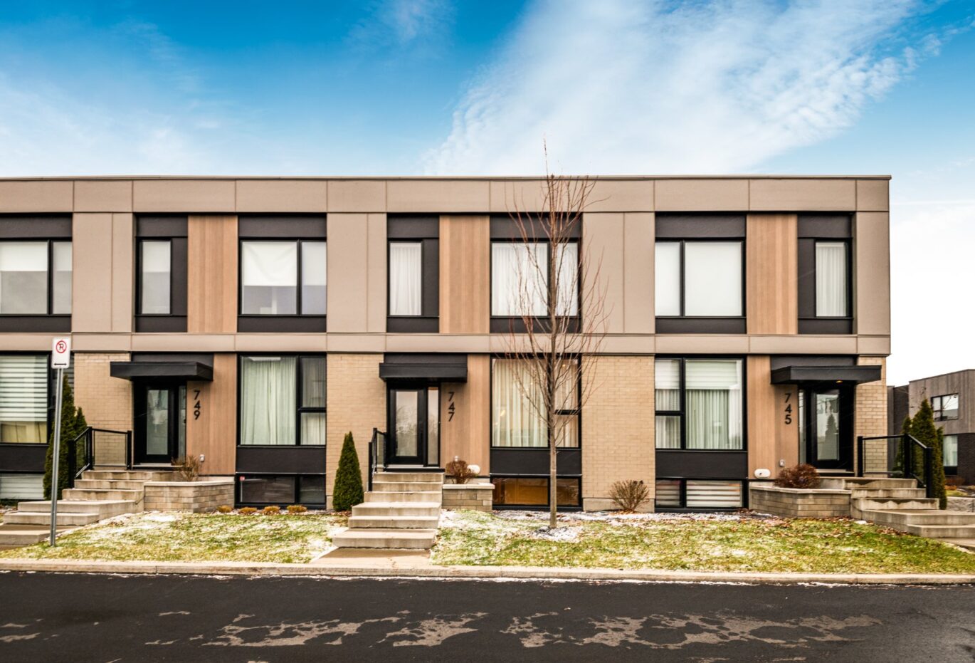 747 Rue Isola-Comtois  Sainte-Julie (Montérégie)