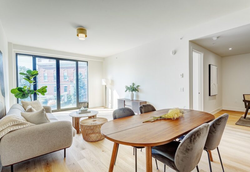 45 Av. Westminster S. #303  Montréal-Ouest (Montréal)