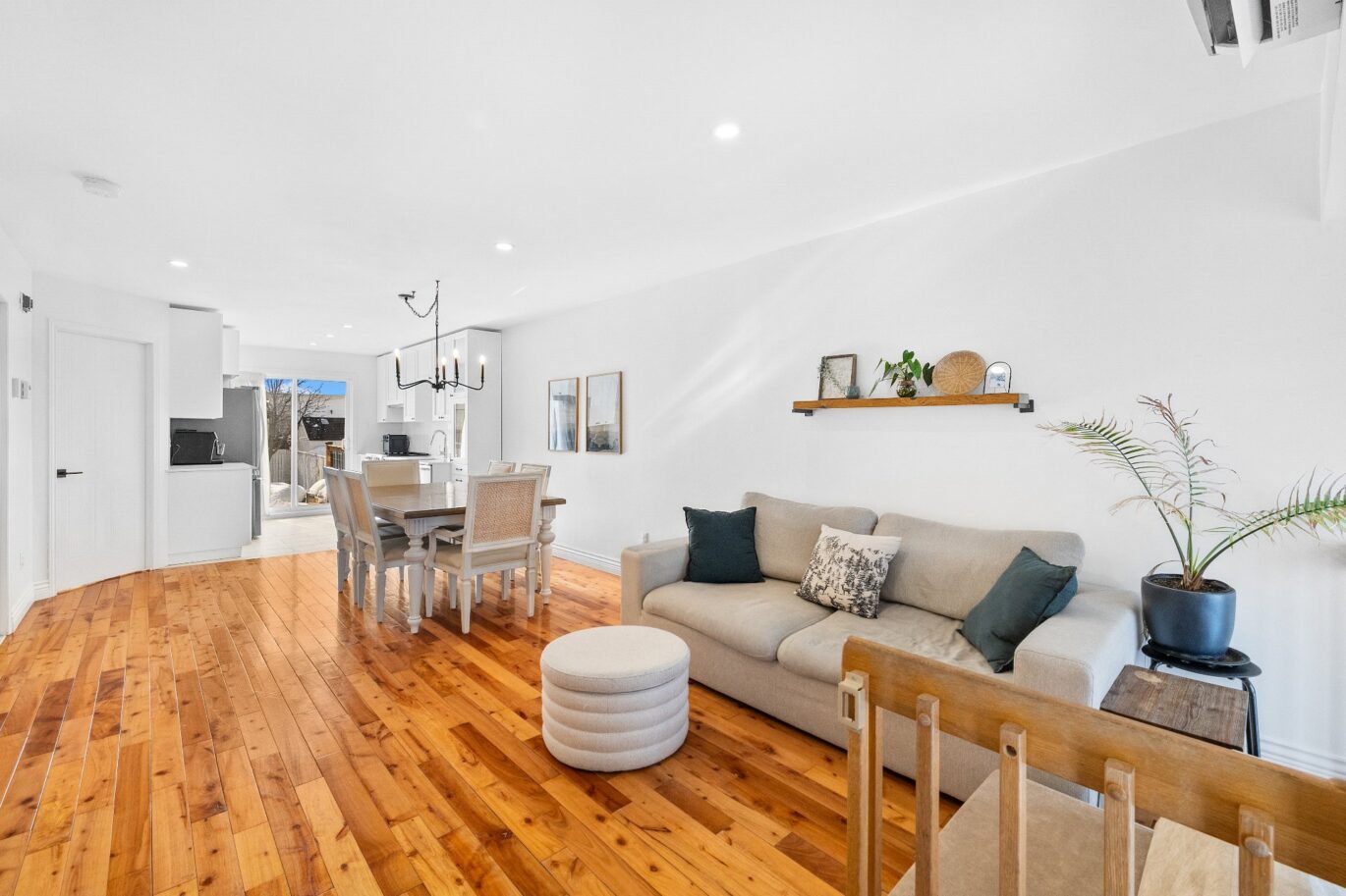 458 Av. des Pins  Bois-des-Filion (Laurentides)