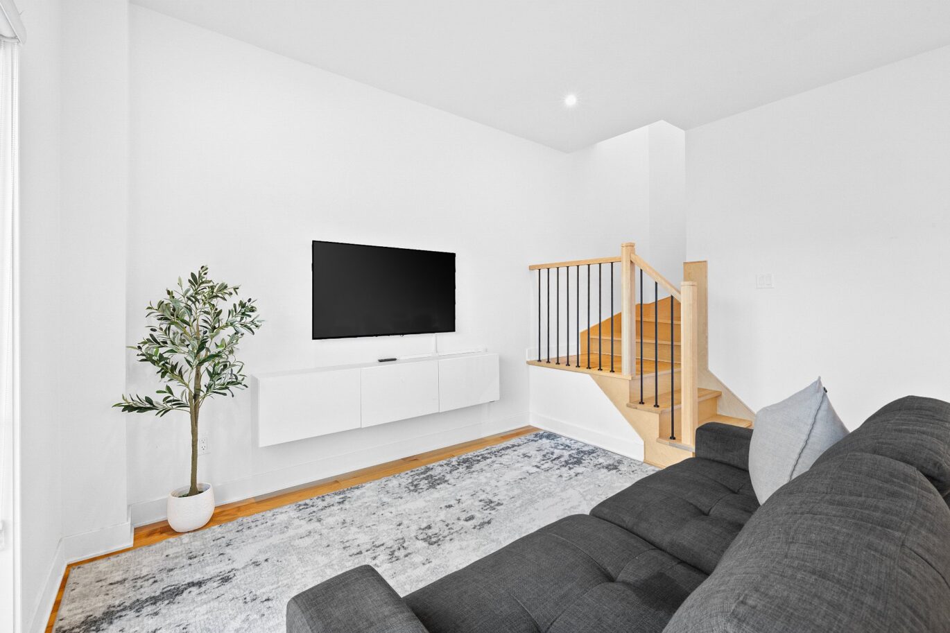 185 Ch. de la Grande-Côte #E  Saint-Eustache (Laurentides)