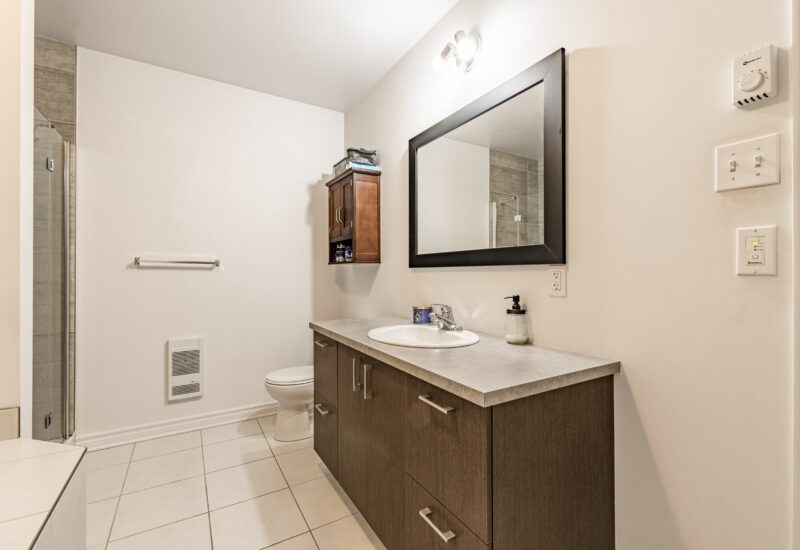 327 Rue Ste-Catherine #402  Saint-Constant (Montérégie)