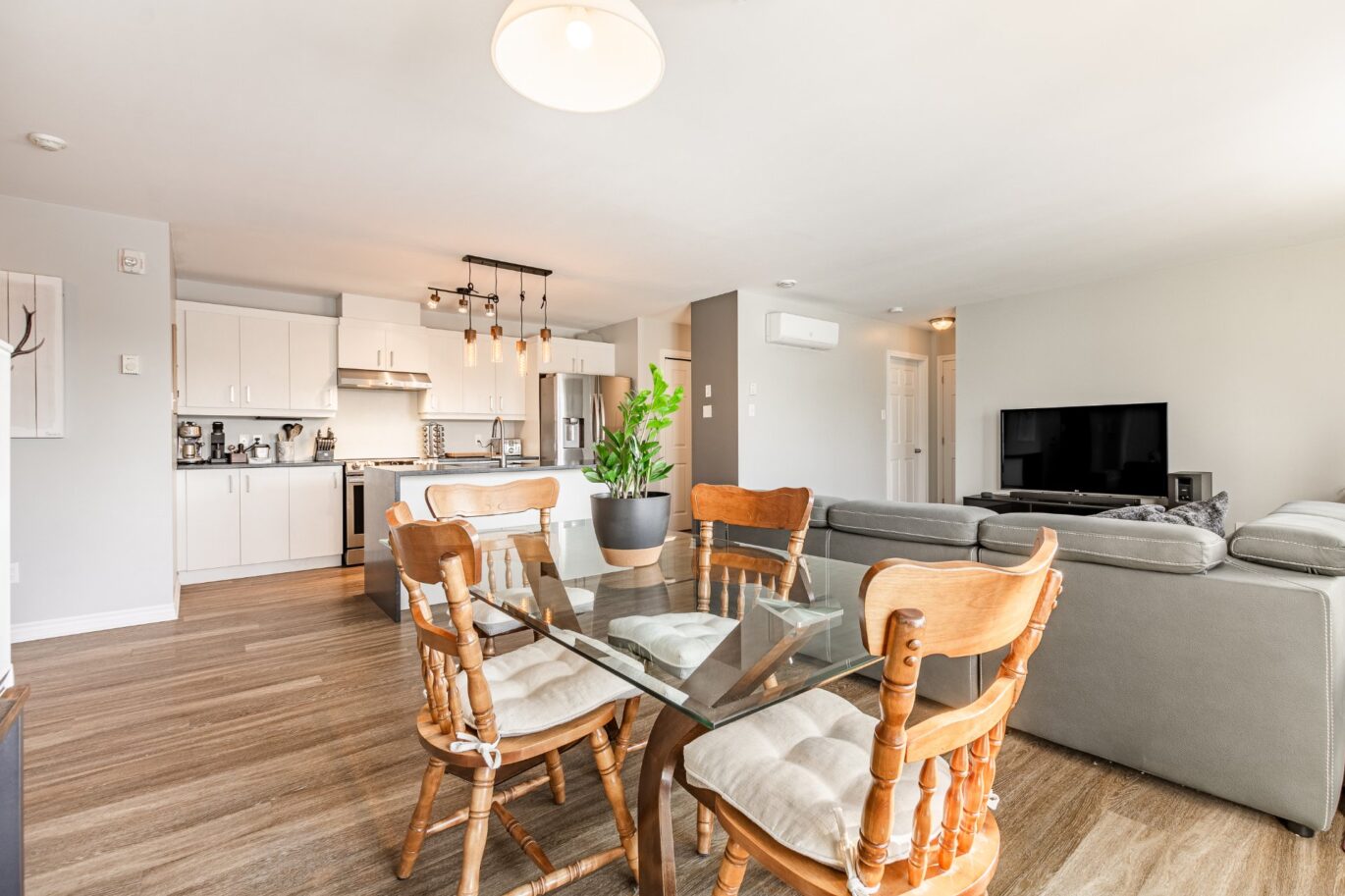 327 Rue Ste-Catherine #402  Saint-Constant (Montérégie)