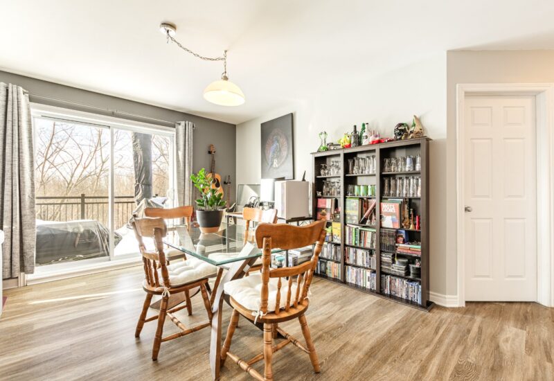 327 Rue Ste-Catherine #402  Saint-Constant (Montérégie)