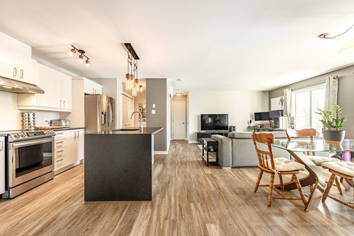 327 Rue Ste-Catherine #402  Saint-Constant (Montérégie)