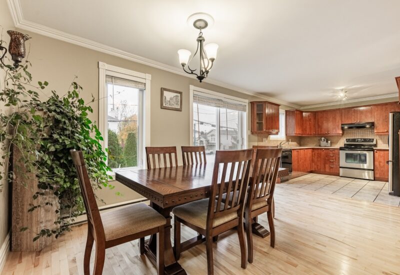 210 Rue du Beaujolais  Terrebonne (Lachenaie) (Lanaudière)