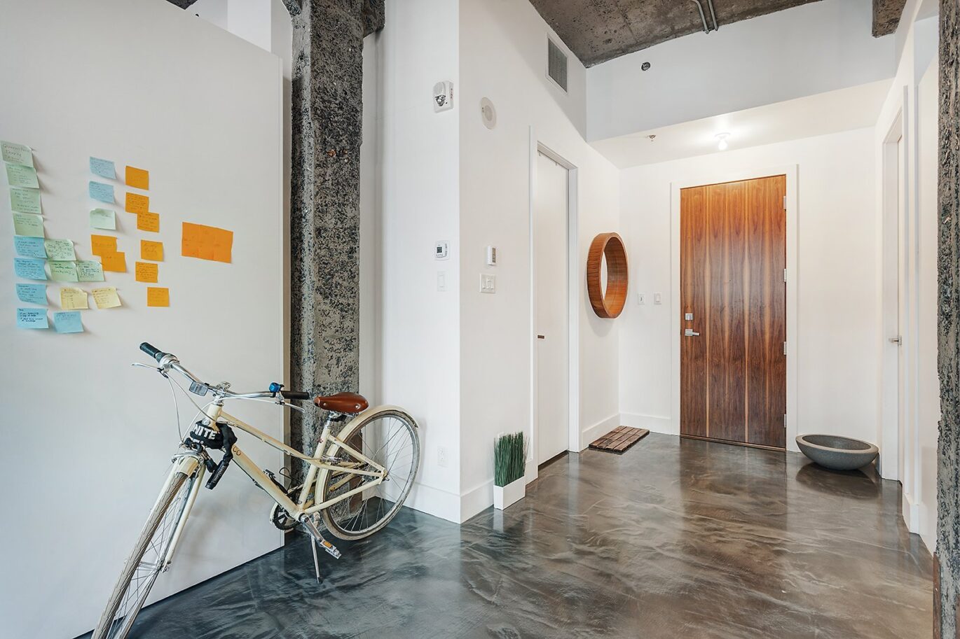 1070 Rue De Bleury #406  Montréal (Ville-Marie) (Montréal)