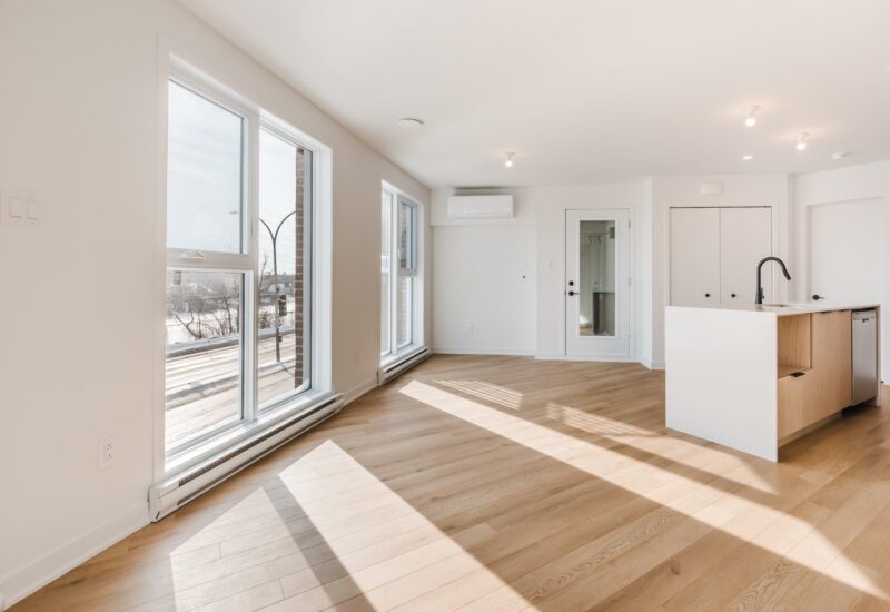 6777 Boul. De La Vérendrye  Montréal (Le Sud-Ouest) (Montréal)