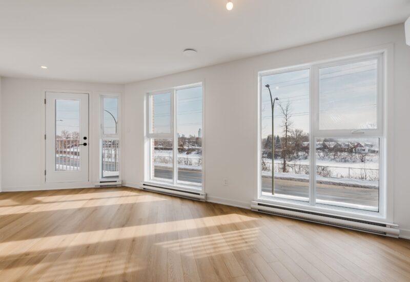 6777 Boul. De La Vérendrye  Montréal (Le Sud-Ouest) (Montréal)