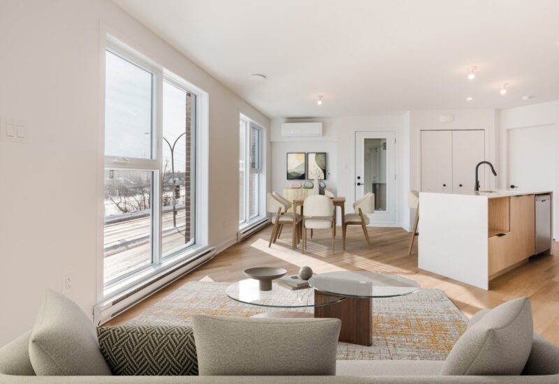 6777 Boul. De La Vérendrye  Montréal (Le Sud-Ouest) (Montréal)